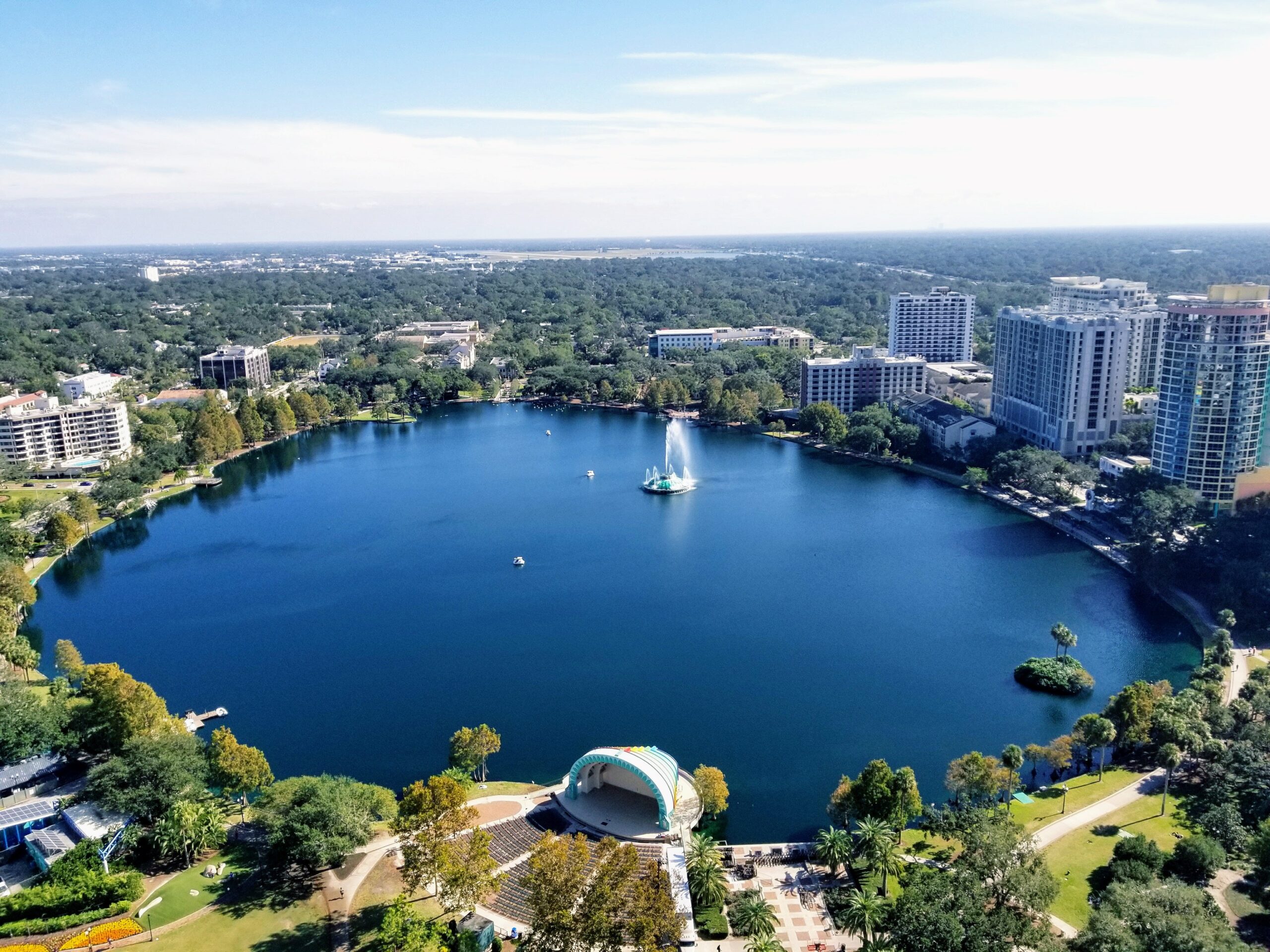 7 Reasons to Add a Day Trip to Your Vacation This Fall with Gray Line Orlando
